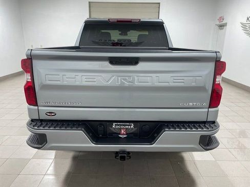 Used 2024 Chevrolet Silverado 1500 Custom AWD/4WD image 5
