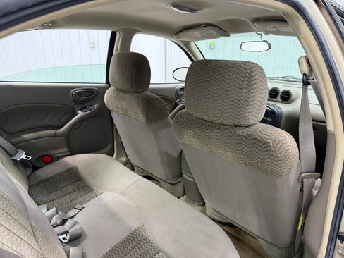 Used 2005 Pontiac Grand Am SE FWD image 17