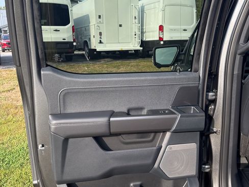 New 2025 Ford F150 Lariat w/ Equipment Group 501A Mid image 13