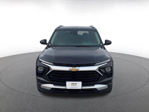 Used 2025 Chevrolet TrailBlazer LT image 4