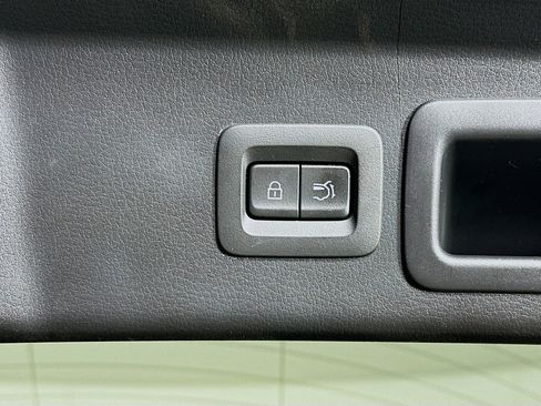 Used 2022 MAZDA CX-30 AWD 2.5 S w/ Premium Package image 29