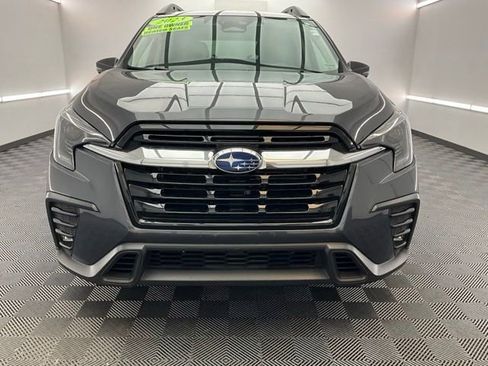 Used 2023 Subaru Ascent Limited AWD/4WD image 2