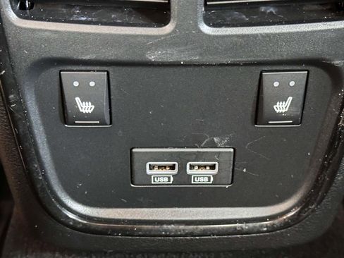 Certified 2022 Dodge Charger Scat Pack w/ Daytona Edition Group image 19