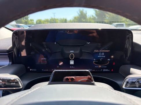 New 2026 Lincoln Aviator AWD w/ Jet Appearance Package image 23