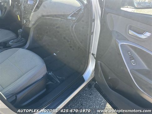 Used 2014 Hyundai Santa Fe Sport image 10
