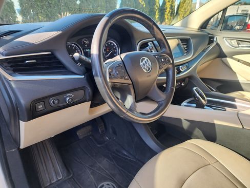 Used 2019 Buick Enclave Essence image 21