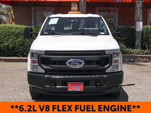 Used 2021 Ford F250 XL w/ Power Equipment Group RWD image 3