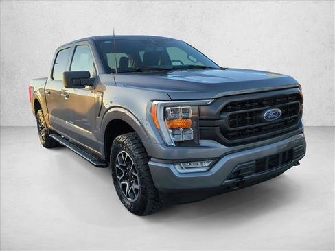Used 2023 Ford F150 XLT image 3