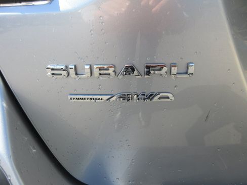 Used 2022 Subaru Outback Limited XT AWD/4WD image 8