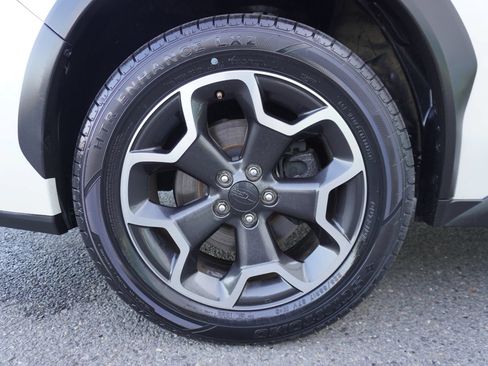 Used 2013 Subaru Crosstrek 2.0i Limited AWD/4WD image 24