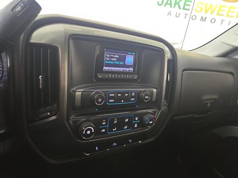 Used 2014 Chevrolet Silverado 1500 LT w/ LT Convenience Package AWD/4WD image 20