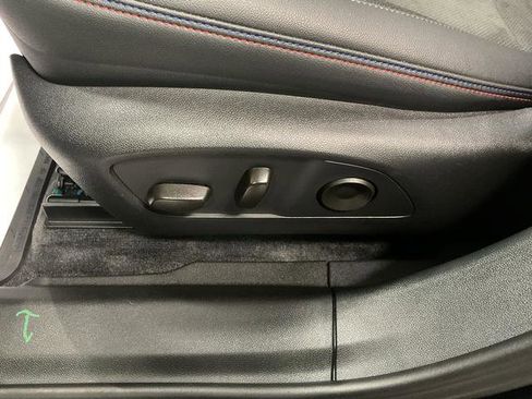 Used 2025 Chevrolet Blazer EV RS image 12