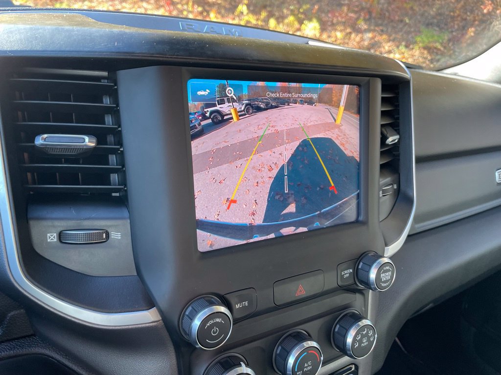 Used 2022 RAM 1500 Big Horn AWD/4WD image 13