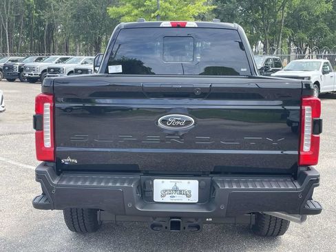 New 2026 Ford F250 Lariat w/ Black Appearance Package AWD/4WD image 4