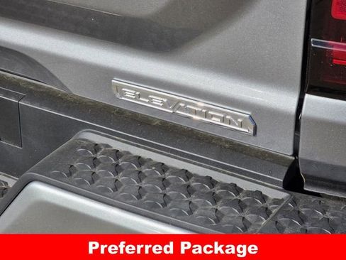 New 2026 GMC Canyon Elevation w/ Convenience Package image 9