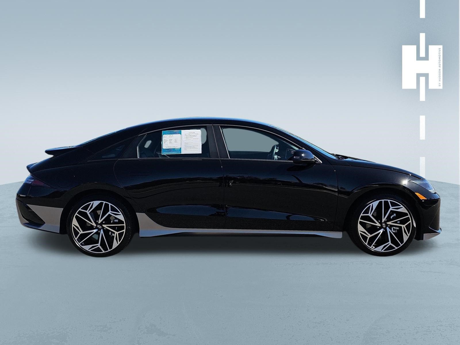 Used 2023 Hyundai Ioniq 6 SEL RWD image 3