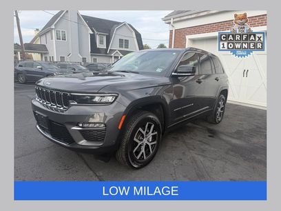 Used 2025 Jeep Grand Cherokee Limited w/ Luxury Tech Group II