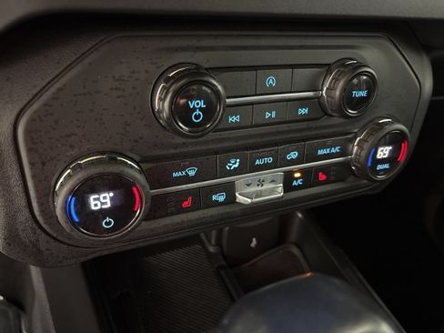 Used 2025 Ford Bronco Big Bend AWD/4WD image 45