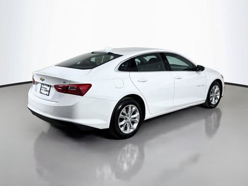 Used 2023 Chevrolet Malibu LT FWD image 12