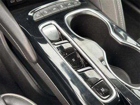 Used 2021 Buick Envision Avenir w/ Technology Package II image 13