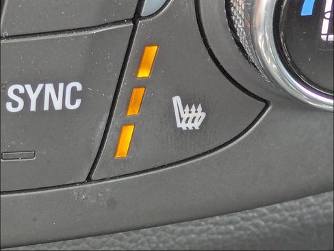 Used 2023 Chevrolet Traverse RS AWD/4WD image 27