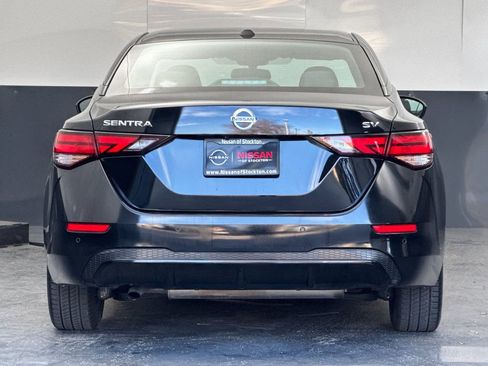 Used 2023 Nissan Sentra SV image 4