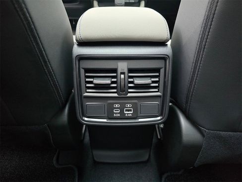 New 2026 Subaru Forester Limited image 9