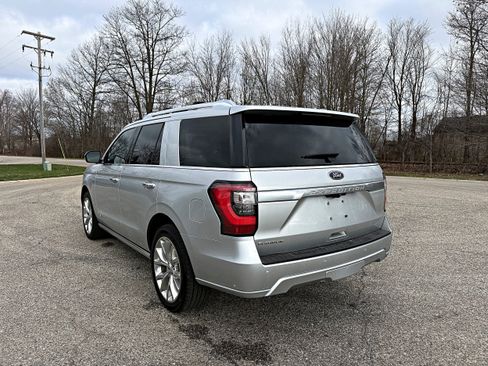 Used 2019 Ford Expedition Platinum image 7