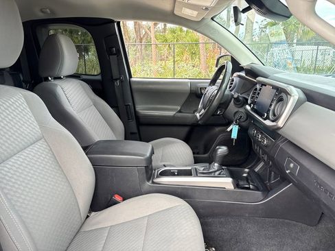 Used 2021 Toyota Tacoma SR5 image 27