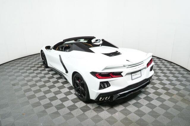 Used 2022 Chevrolet Corvette Stingray Preferred Conv w/ Z51 Performance Package RWD image 25