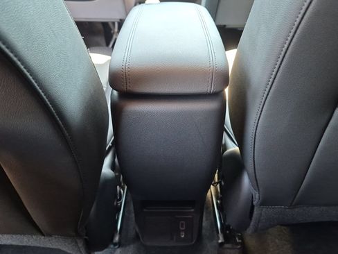 Certified 2024 Buick Encore GX Sport Touring AWD/4WD image 18
