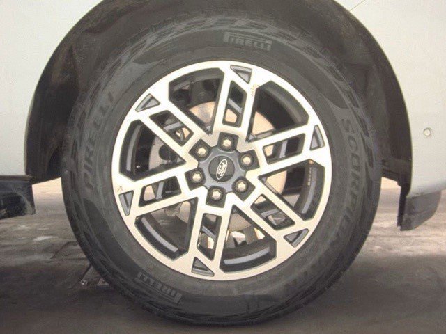 Used 2025 Ford Expedition Max Active AWD/4WD image 20
