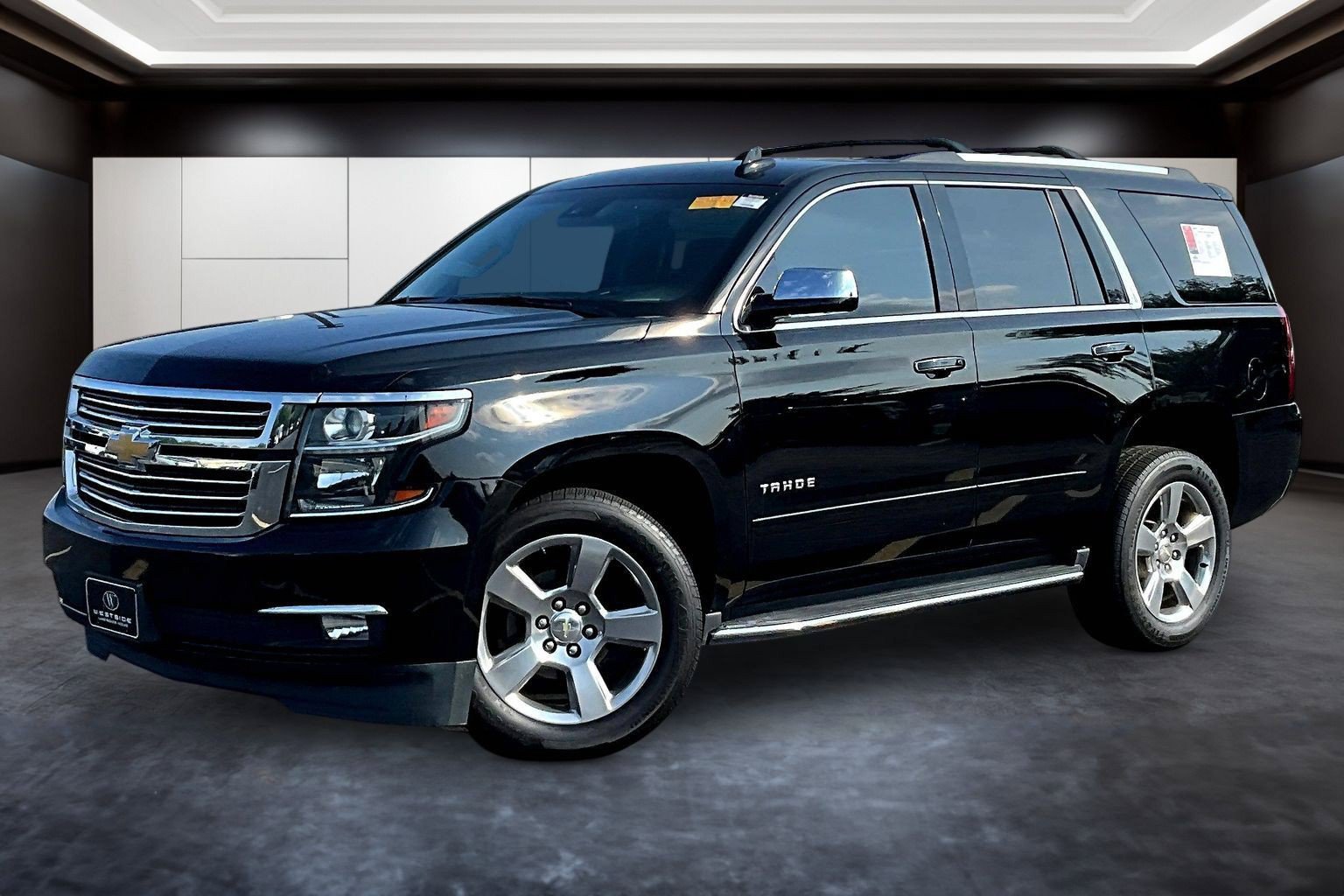 Used 2020 Chevrolet Tahoe Premier AWD/4WD image 3