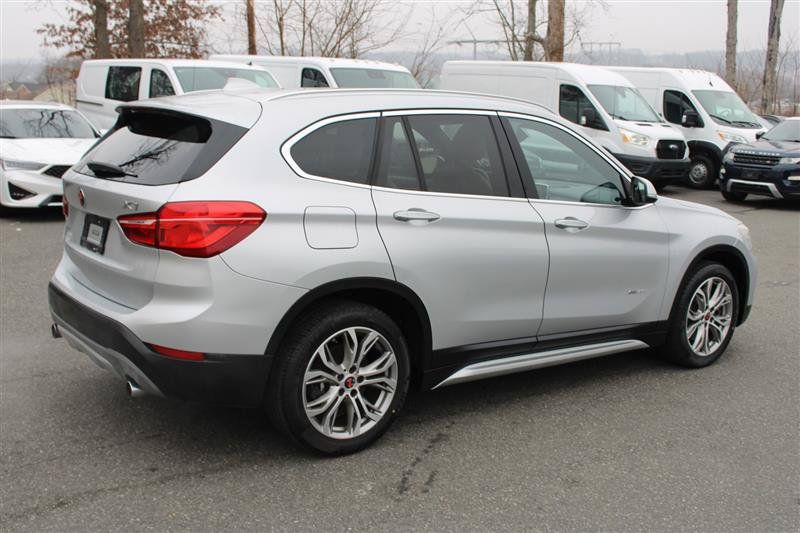 Used 2016 BMW X1 xDrive28i w/ Premium Package AWD/4WD image 7