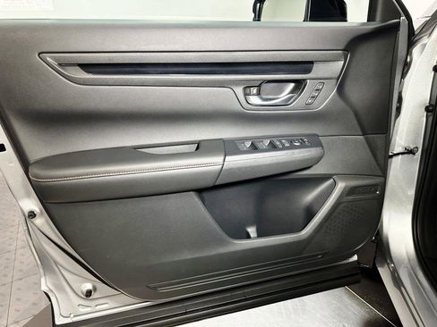 New 2025 Honda CR-V Sport-L image 9