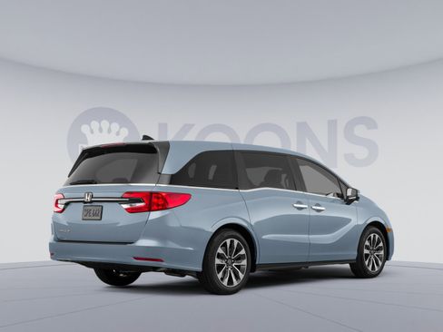 Used 2023 Honda Odyssey EX-L image 4