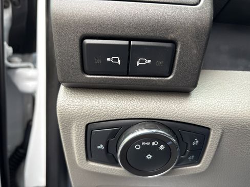 Used 2022 Ford F350 XL w/ Power Equipment Group image 20