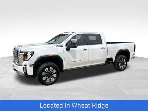 Used 2024 GMC Sierra 2500 Denali w/ Denali Reserve Package AWD/4WD image 1