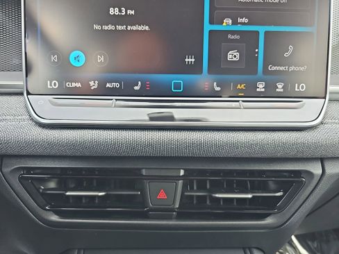Used 2025 Volkswagen Tiguan S FWD image 22