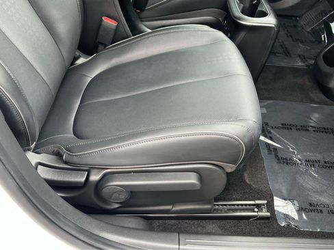 Certified 2023 Hyundai Ioniq 5 SEL AWD/4WD image 18