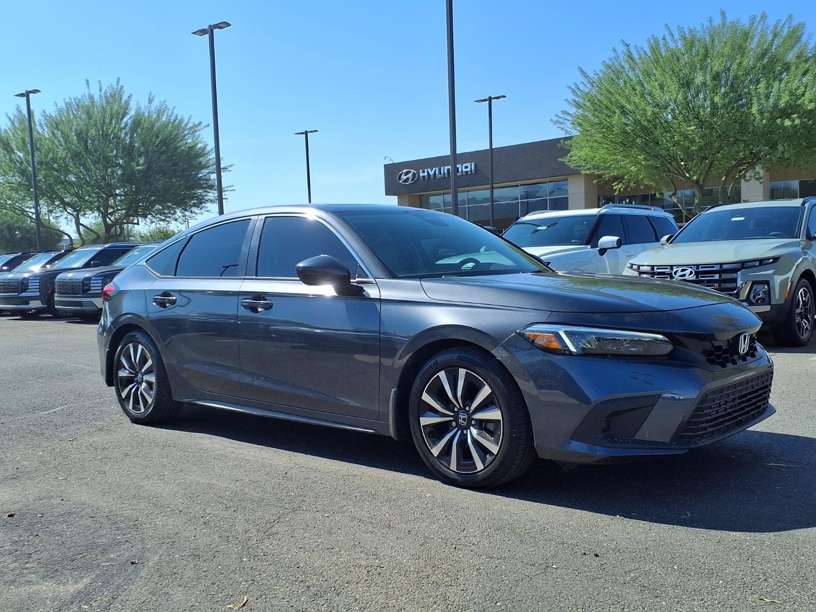 Used 2024 Honda Civic EX-L image 8