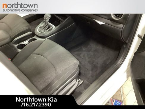 Certified 2020 Kia Forte LXS image 20