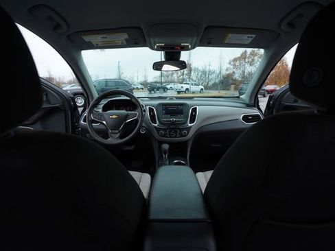 Used 2024 Chevrolet Equinox LS w/ Sport Edition image 24