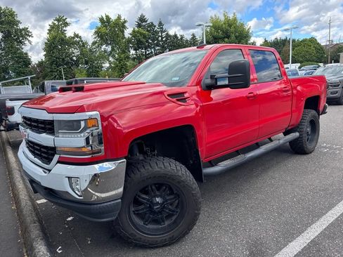 Used 2017 Chevrolet Silverado 1500 LT w/ All Star Edition AWD/4WD image 2