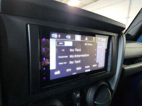 Used 2009 Jeep Wrangler Unlimited X AWD/4WD image 27