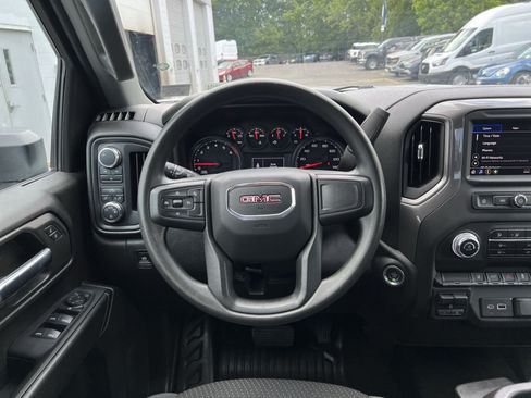 Used 2024 GMC Sierra 2500 Pro w/ Convenience Package AWD/4WD image 16