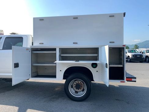 Used 2016 RAM 4500 Tradesman w/ Max Tow Package AWD/4WD image 31