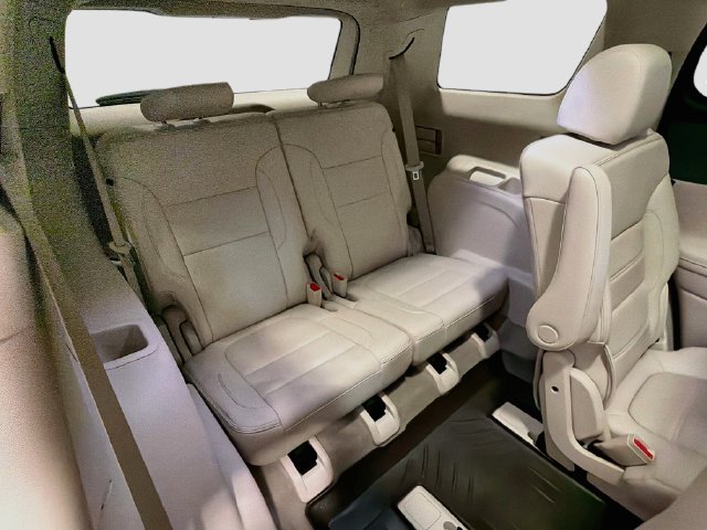 Certified 2022 GMC Acadia Denali w/ Denali Ultimate Package AWD/4WD image 26