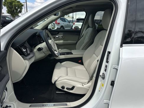 New 2026 Volvo XC90 T8 Ultra w/ Protection Package Premier AWD/4WD image 13