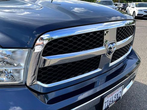 Used 2019 RAM 1500 Tradesman w/ Chrome Appearance Group RWD image 29